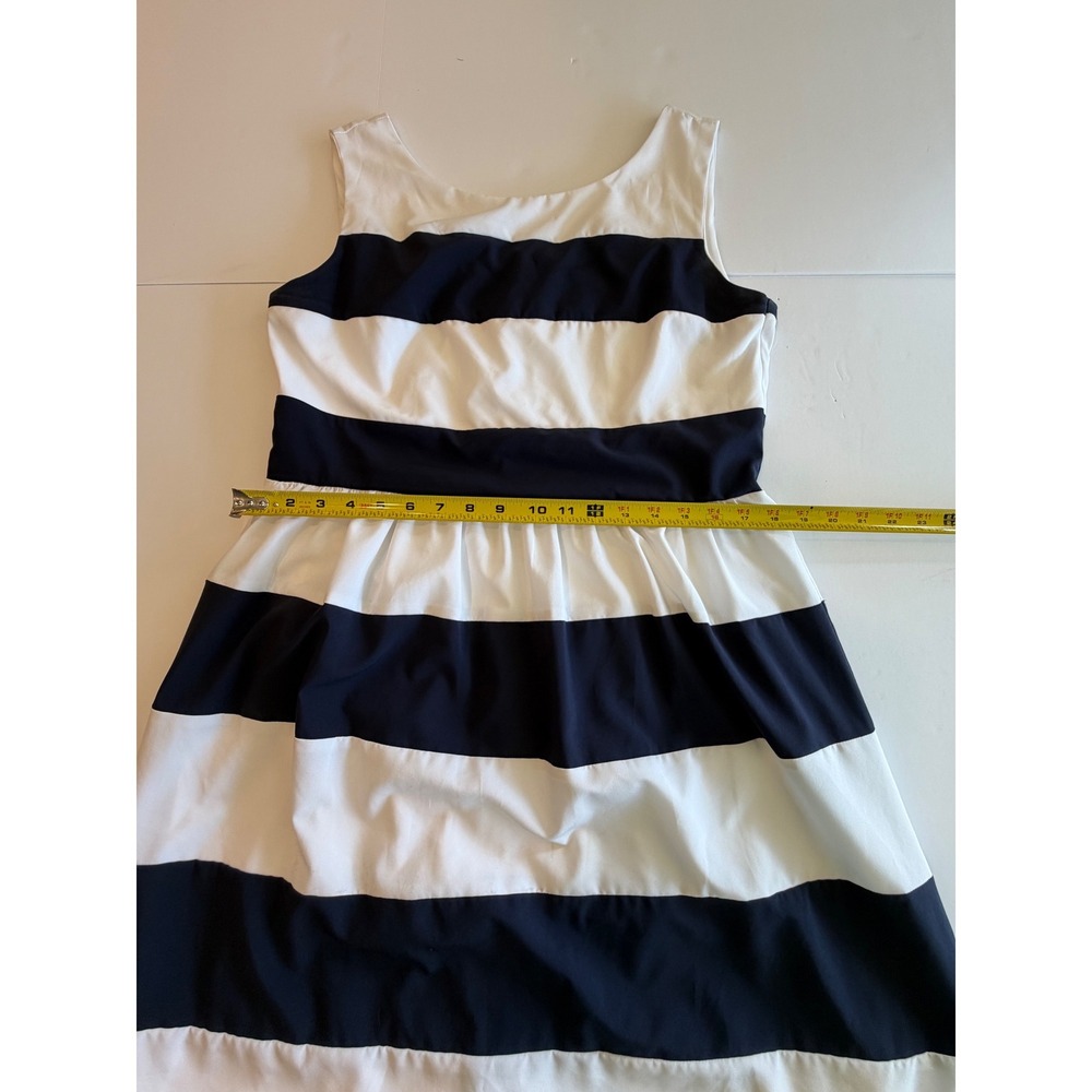 Dressbarn Womens Navy Blue White Striped Fit Flare Sleeveless Sun Dress Size 12 - Picture 4 of 6